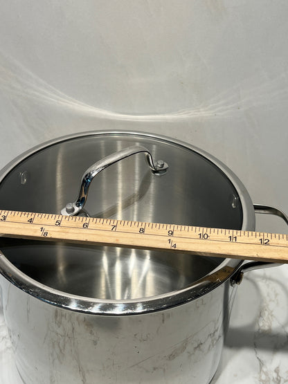 Coverd Pot