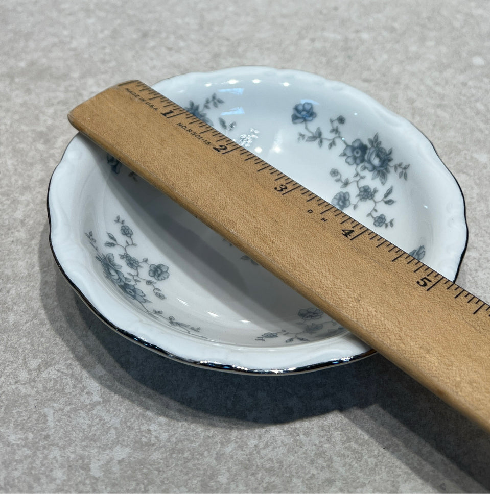 Set of 7 Bowls