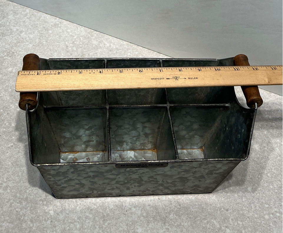 Metal Organizer