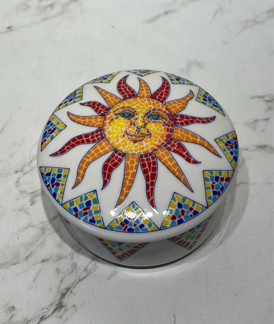Studio Nova Covered Dish