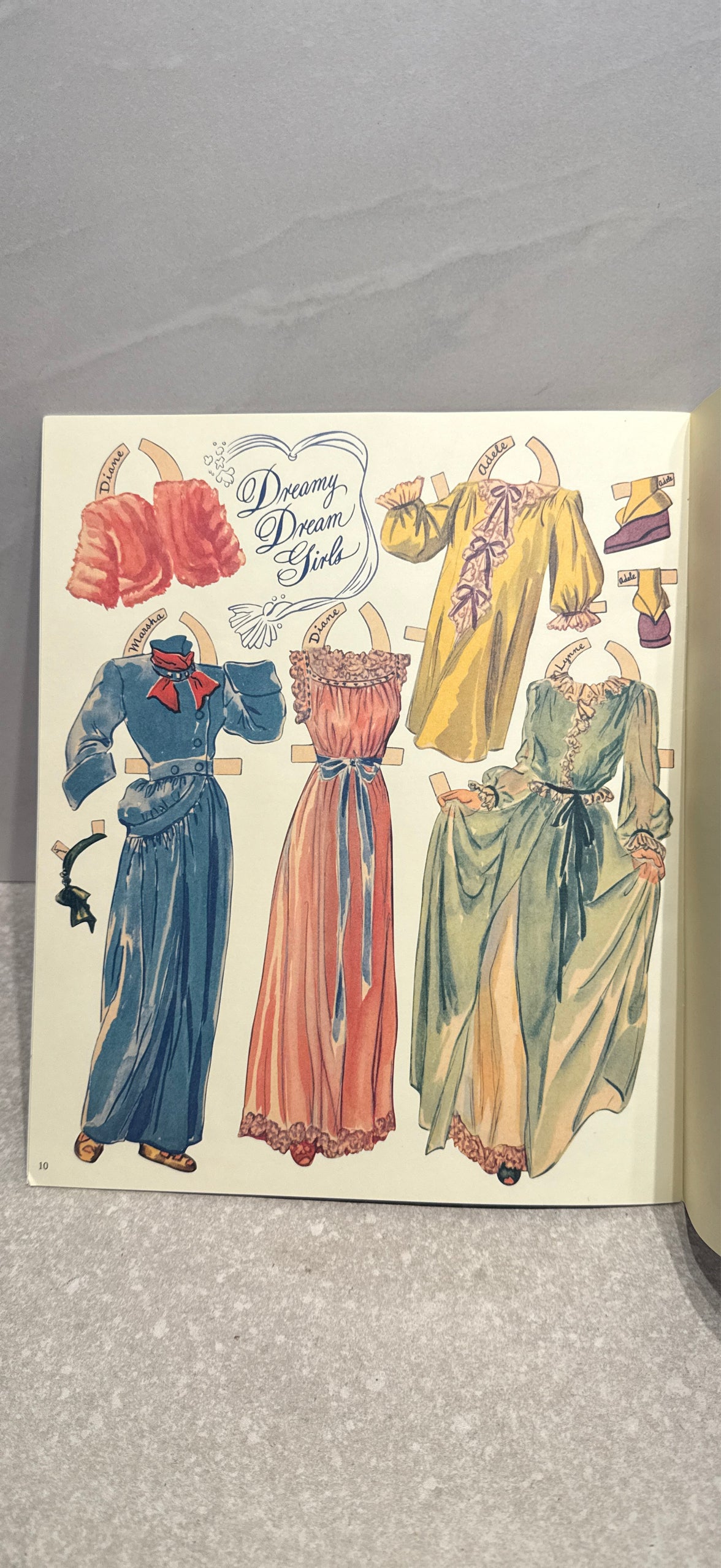 Paper Dolls