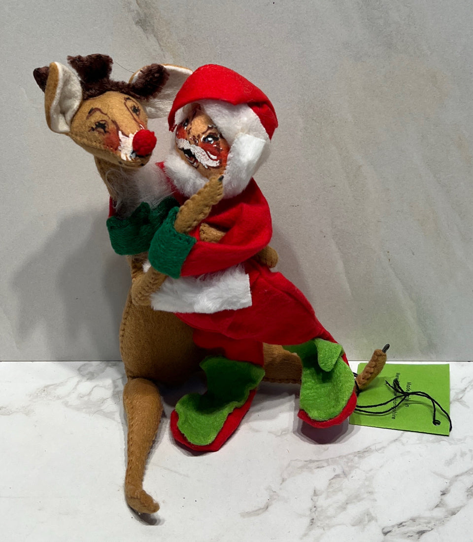 Santa Annalee