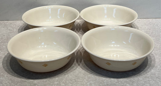 Set of 4 Corelle Bowls