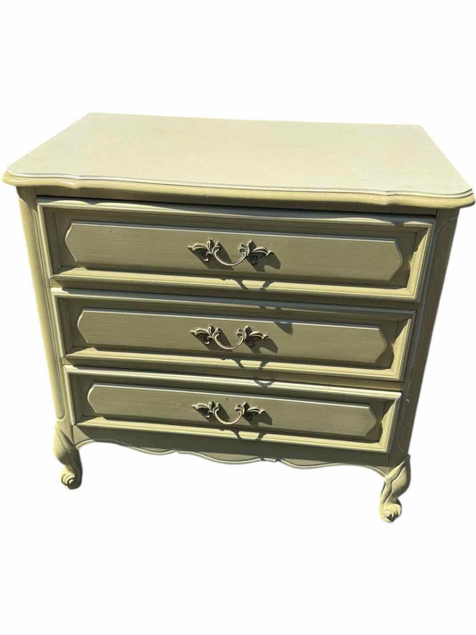 3-Drawer Chest