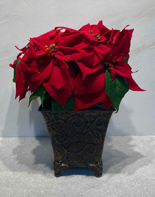 Poinsetta - Battery Operated