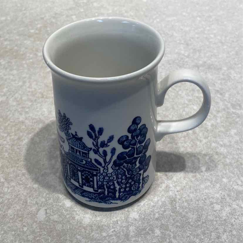 Blue Willow Mug