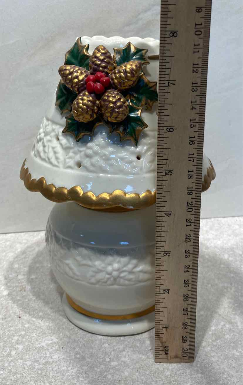Candleholder