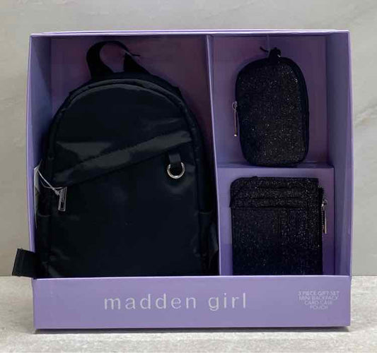 Madden Girl Backpack Set