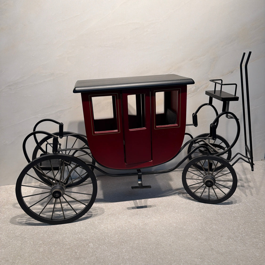 Byer's Choice Stagecoach Wagon