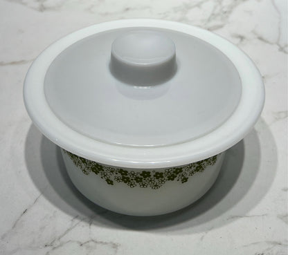 Pyrex Crazy Daisy Covered Dish