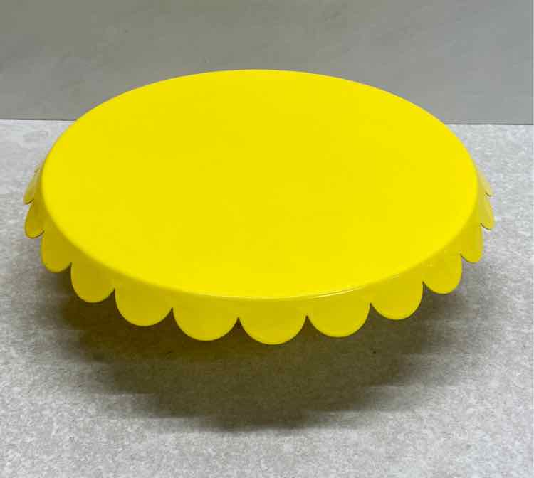 Yellow Cake Plate