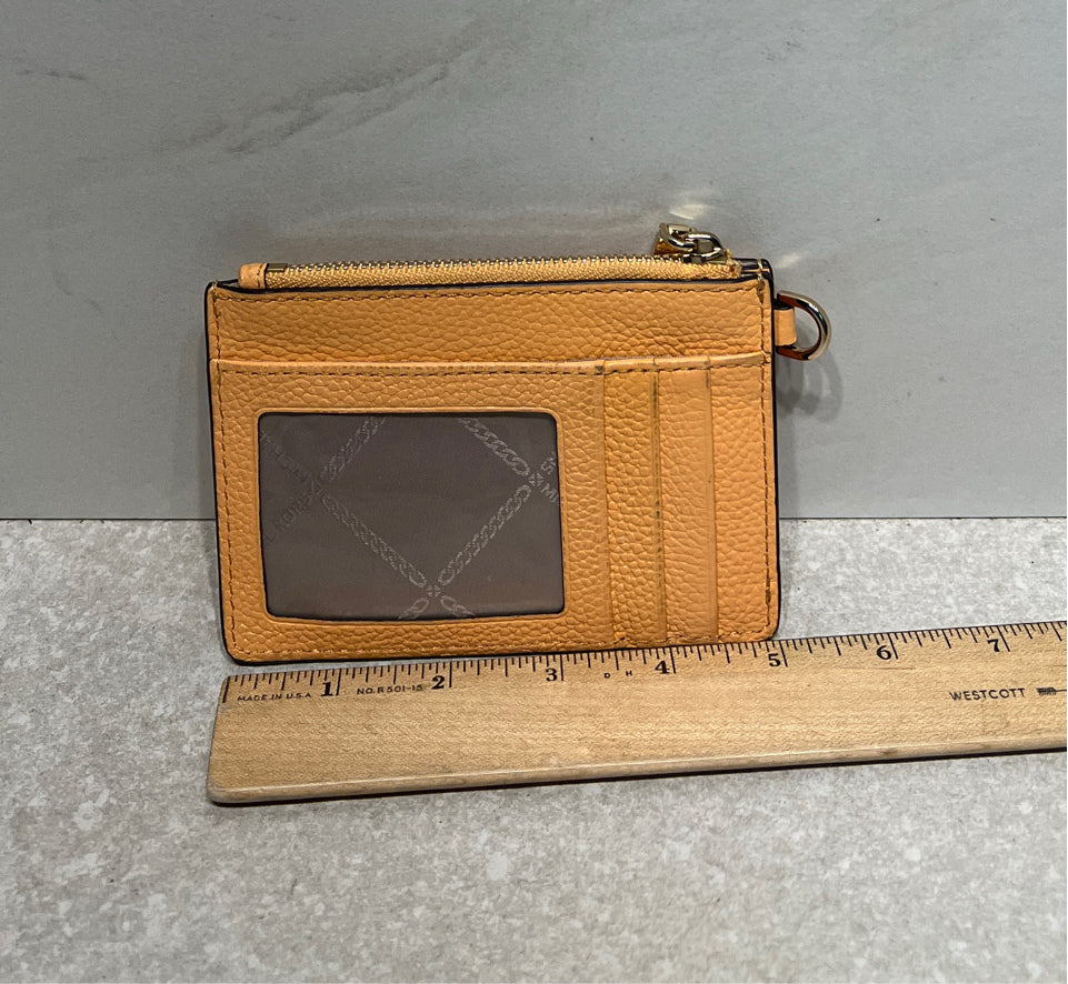 Michael Kors wallet As Found