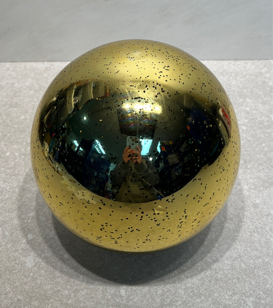 Christmas Lighted Ball