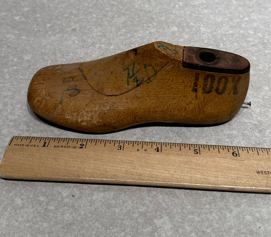 Shoe