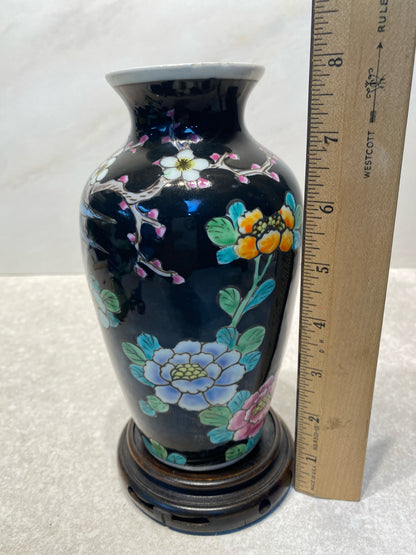 Vase on Stand