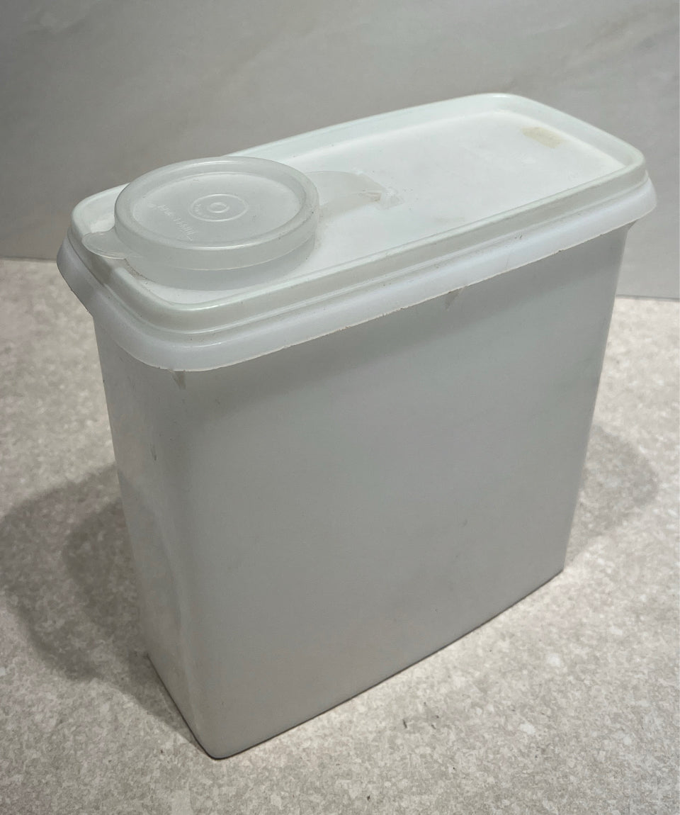 Tupperware Container