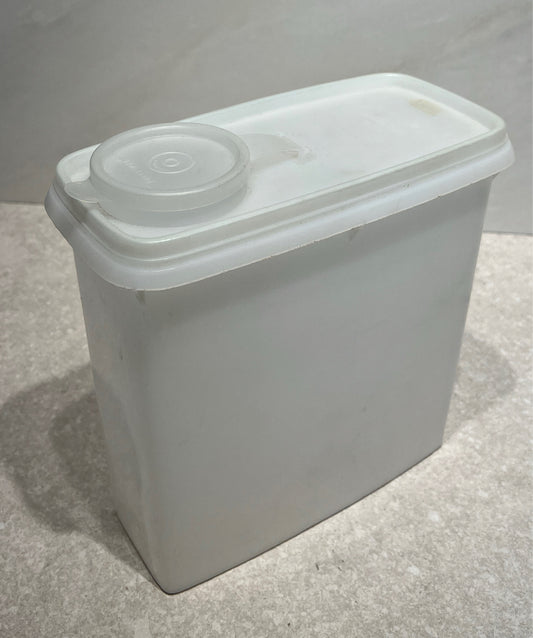 Tupperware Container