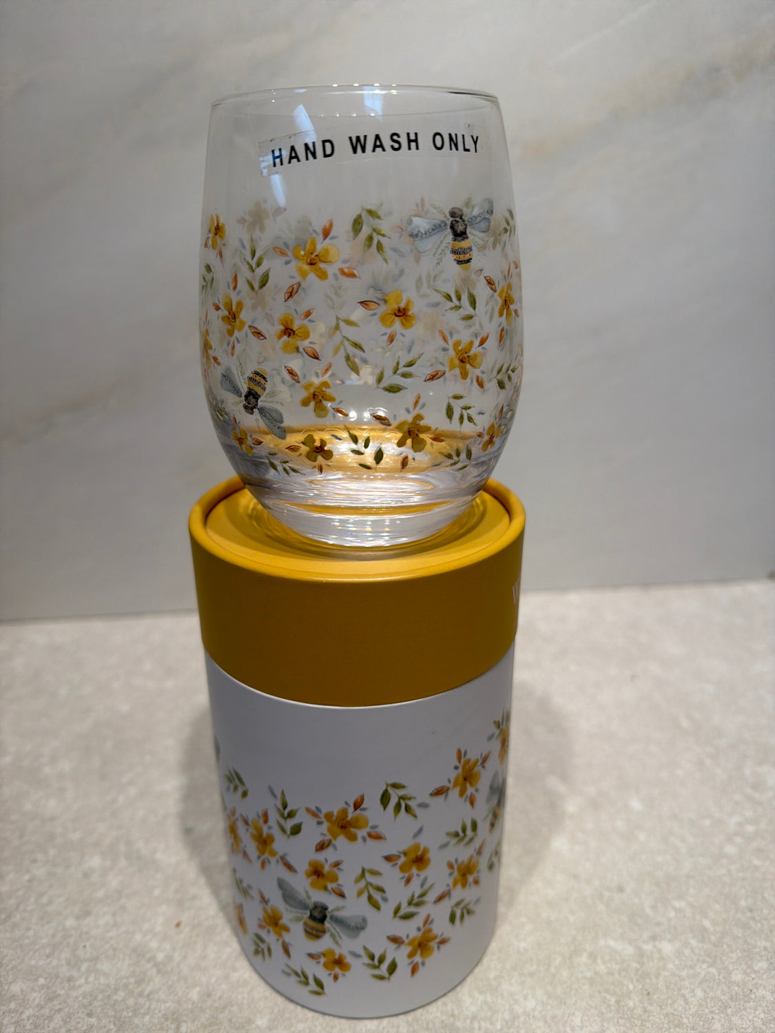 Bee Wine Glass