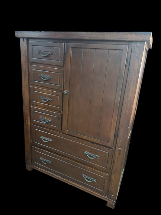 Armoire