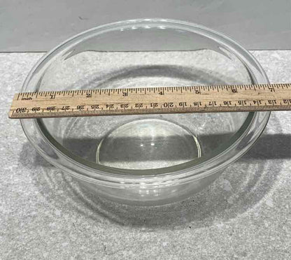 Pyrex Bowl