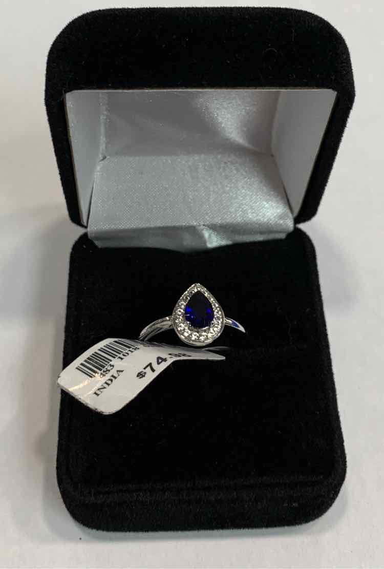 Sterling Ring - Size 7