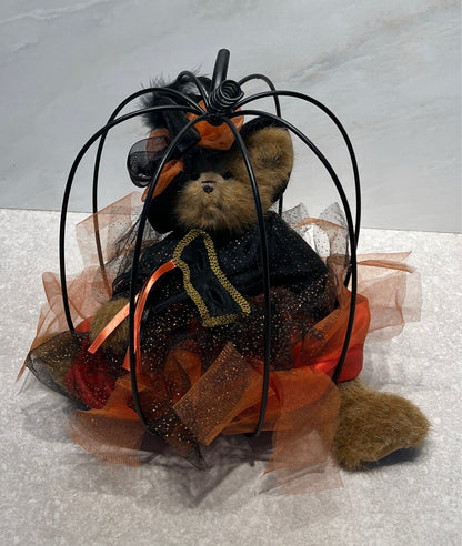 Bear in Pumpkin