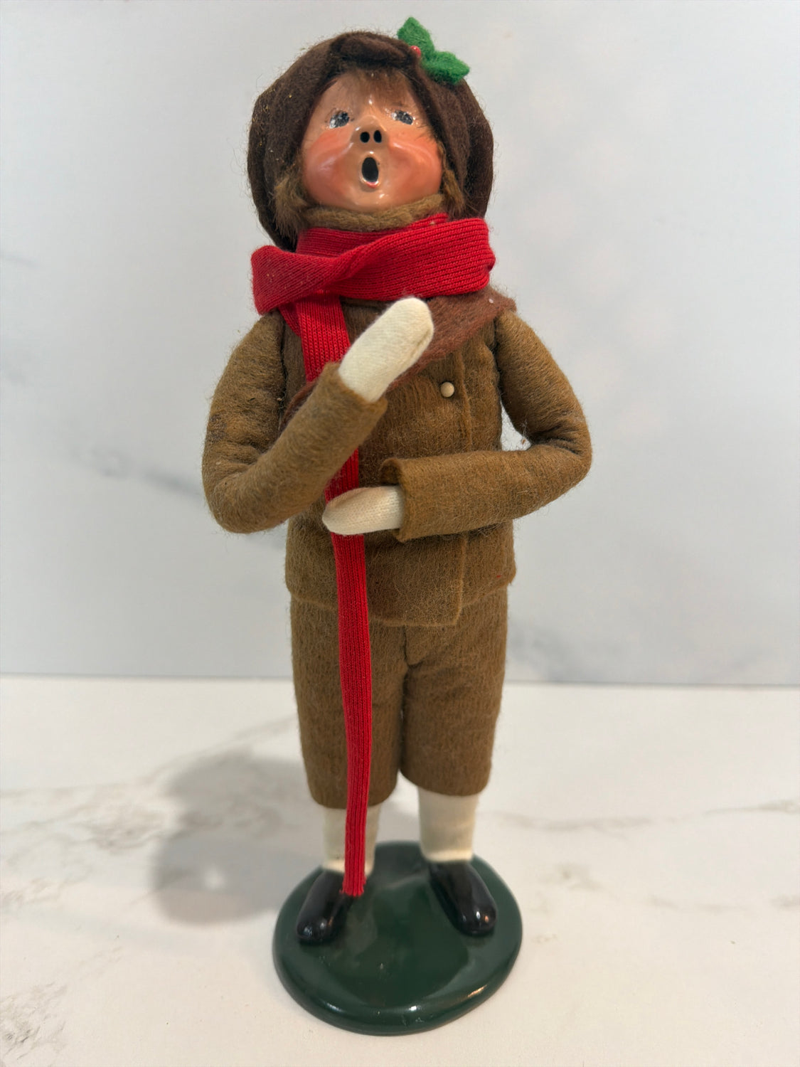 Byers Choice Caroler