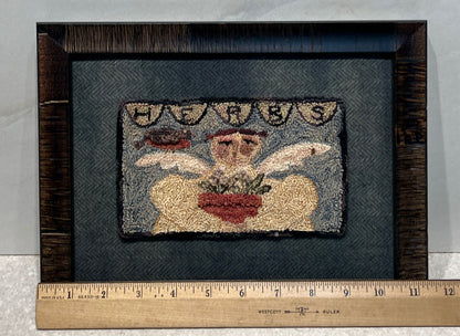 Prim Punch Needle Garden Angel Wall Decor