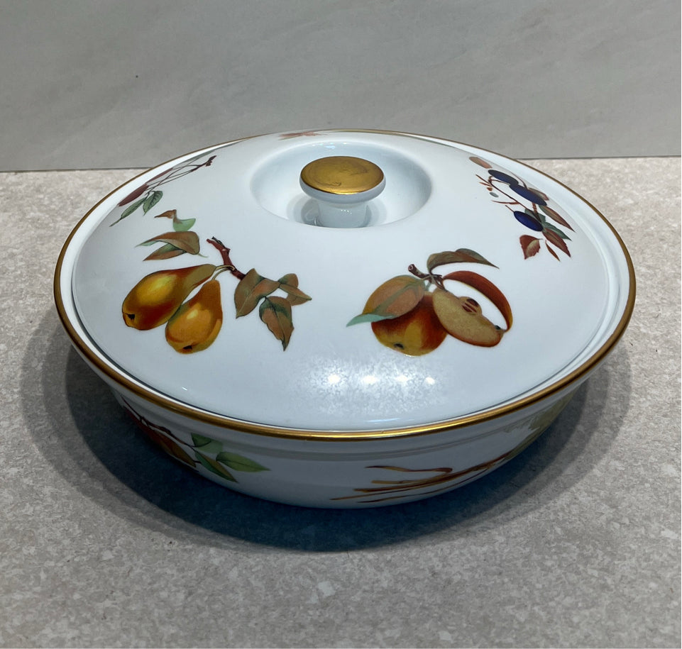 Evesham Covered Bowl
