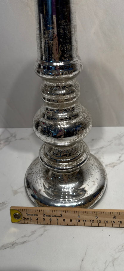 Candleholder