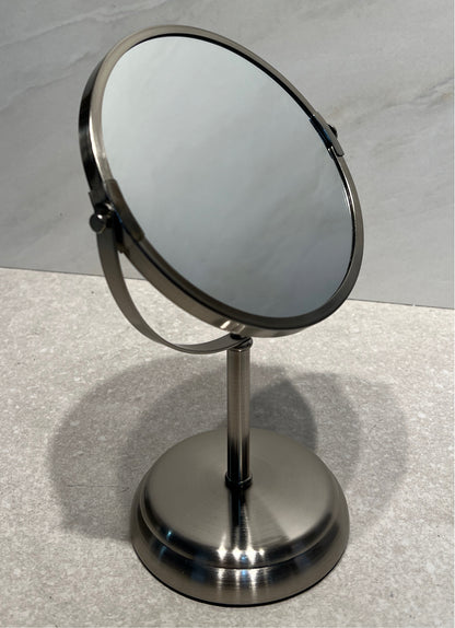 Magnifying Mirror