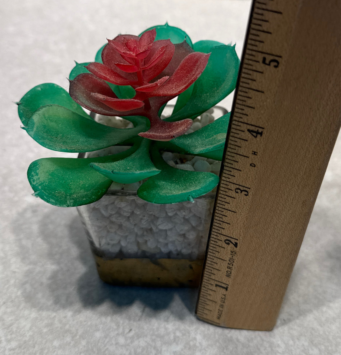 Artificial Decor
