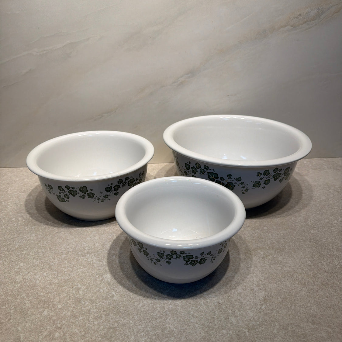 Set of 3 Corelle Mixing Bowls