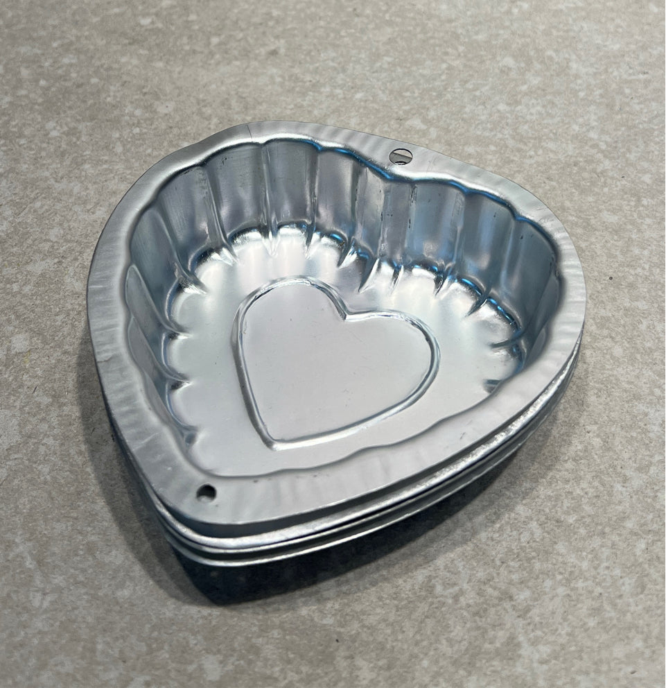 Set of 3 Heart Pans