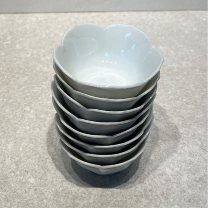 Set of 8 Small Bowls