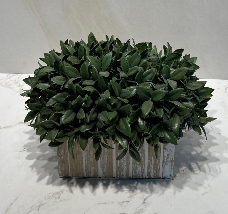 Artifical Decor