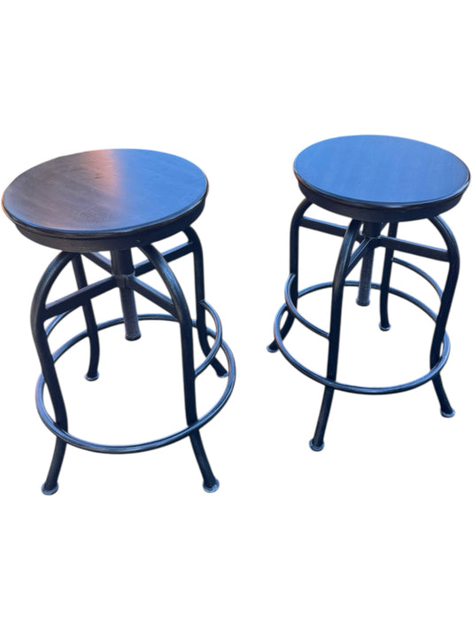 Set of 2 Stools