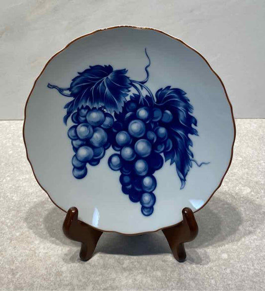 Fitz and Floyd Plate