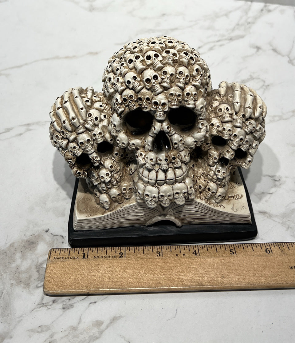 Skull Decor