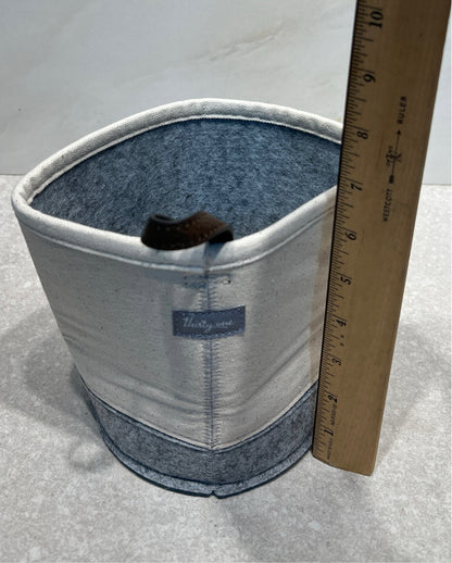 Thirty-One Container