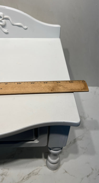 Mini Table