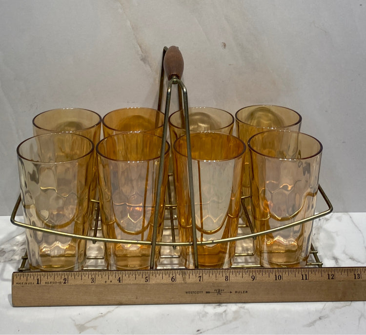 Set of 8 Glasses with Carrier