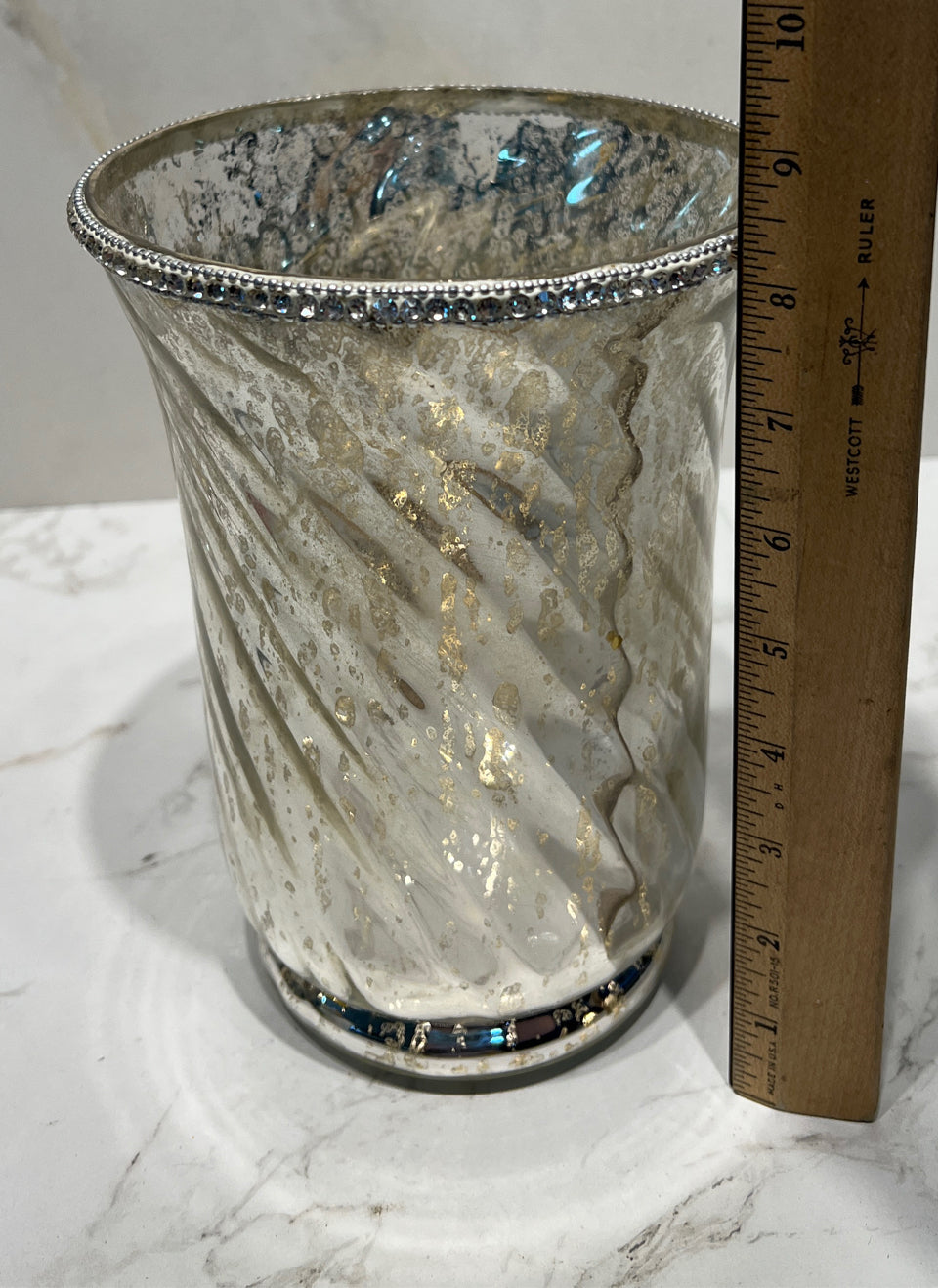Candleholder