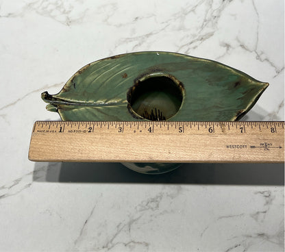 Pottery Vase With Frog