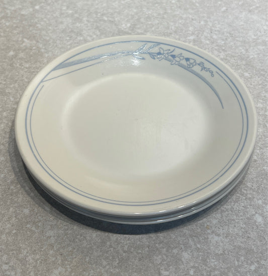 Set of 4 Corelle Plates