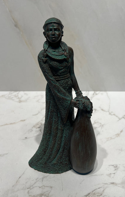 Figurine