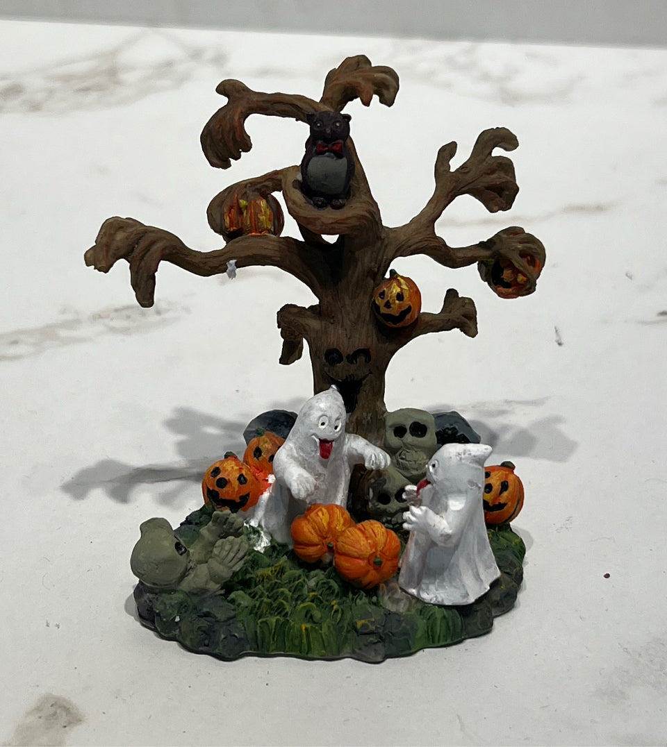 Halloween Figurine
