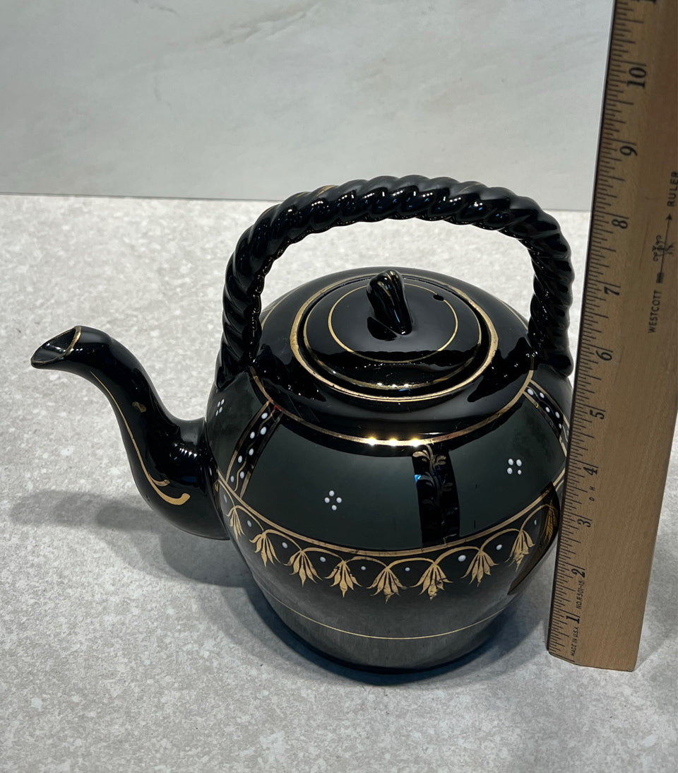 Victorian Jackfield Style Teapot