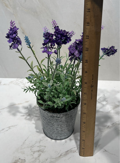 Artifical Decor