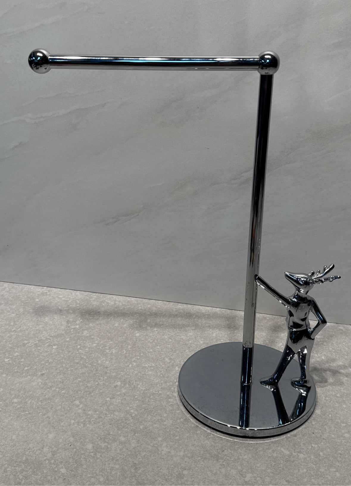 Pottery Barn Towel Holder